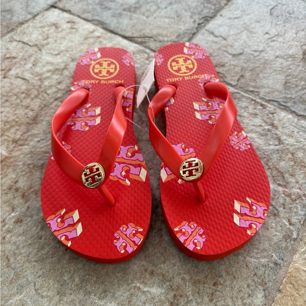 TORY BURCH Women’s Printed Crazy Logo Poppy Red Flip Flops Size 6